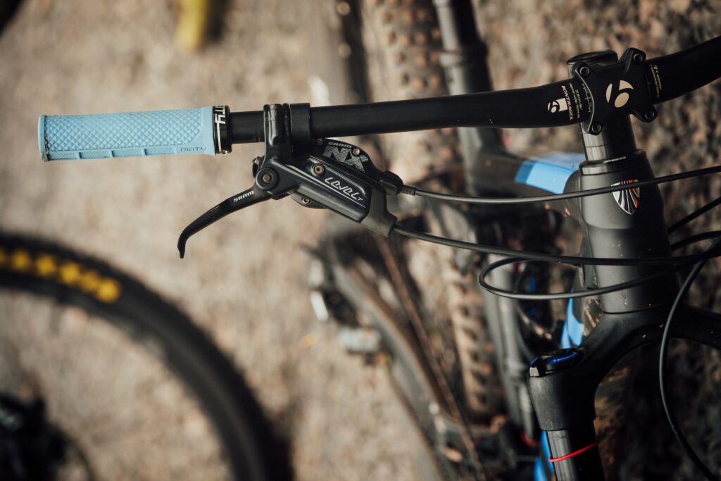 blue MTB Grips